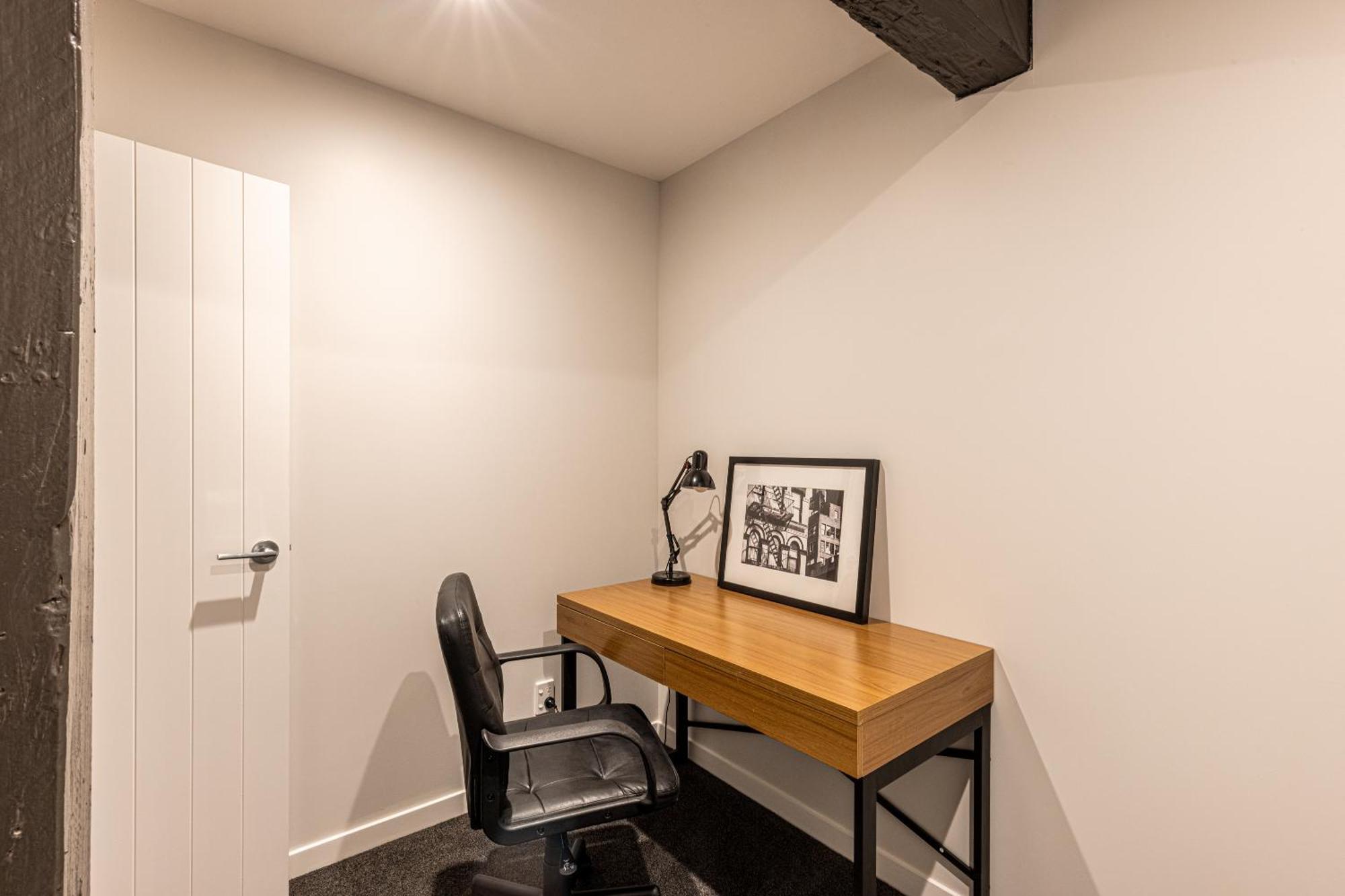 Johnston Apartments - Award-Winning Building, Your Unforgettable Stay 왕거누이 외부 사진