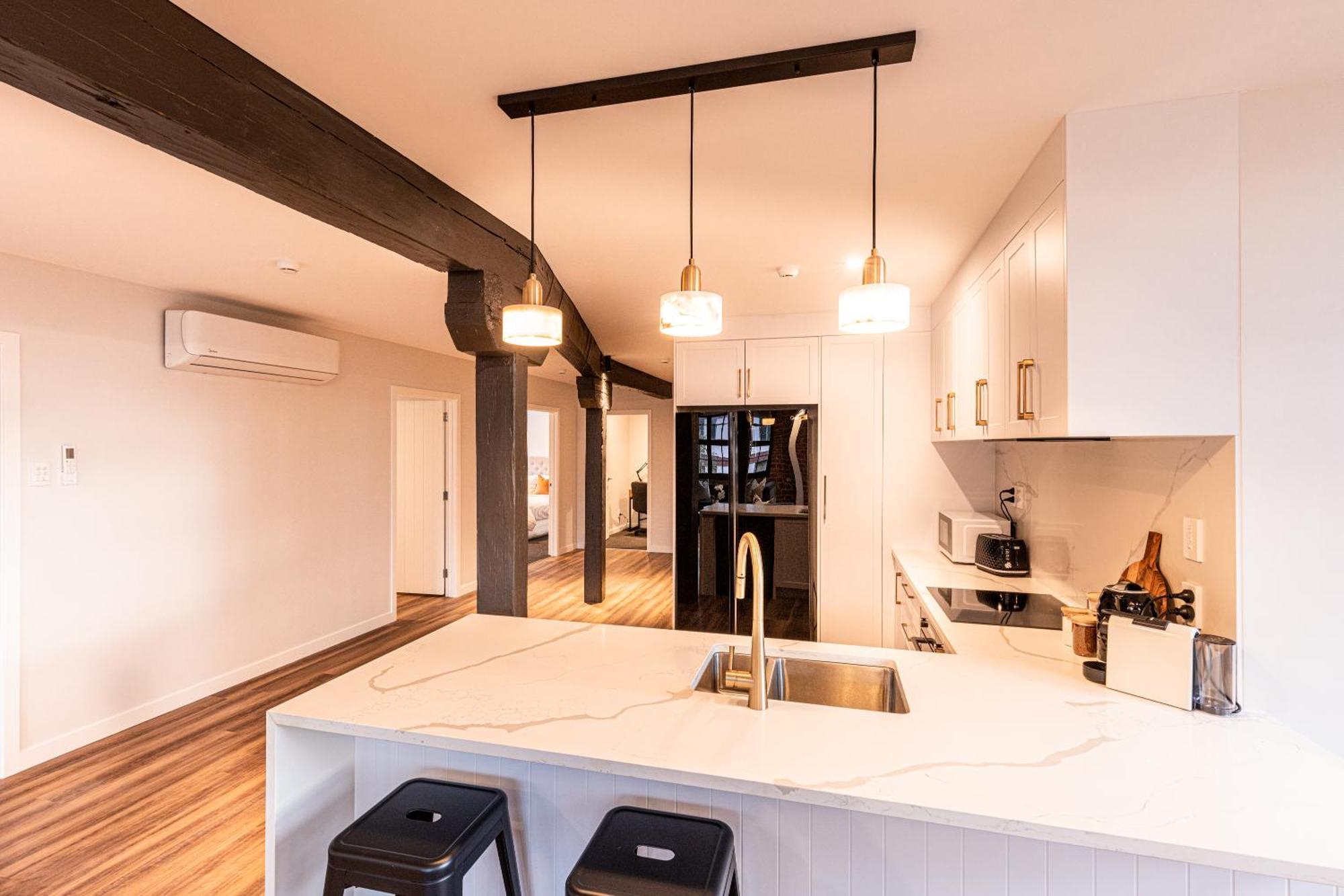 Johnston Apartments - Award-Winning Building, Your Unforgettable Stay 왕거누이 외부 사진