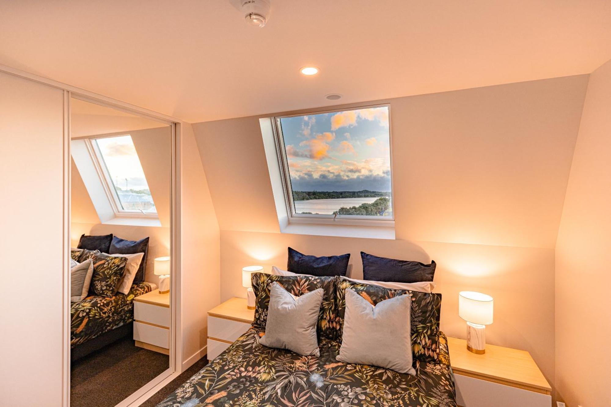 Johnston Apartments - Award-Winning Building, Your Unforgettable Stay 왕거누이 외부 사진