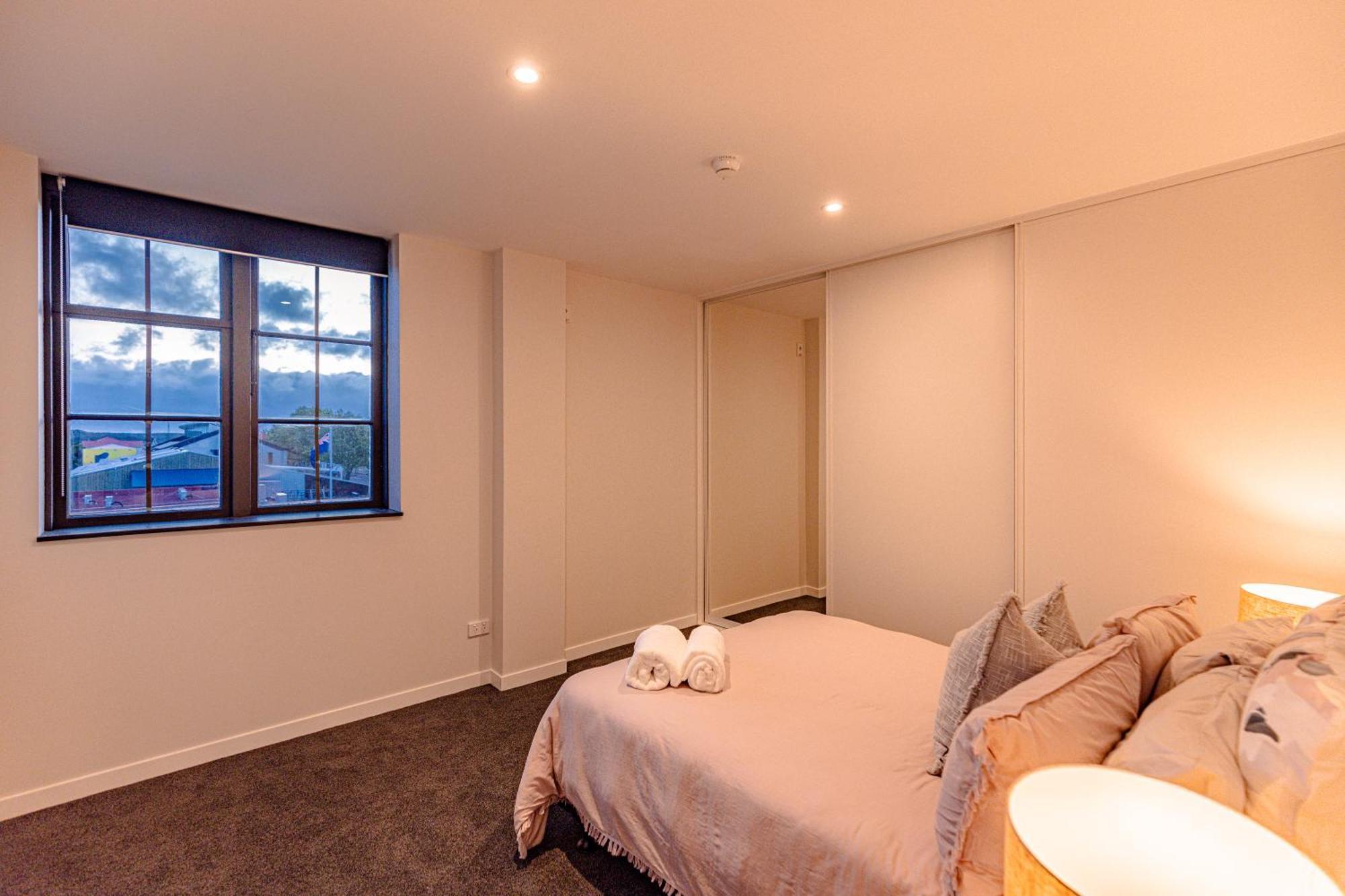 Johnston Apartments - Award-Winning Building, Your Unforgettable Stay 왕거누이 외부 사진