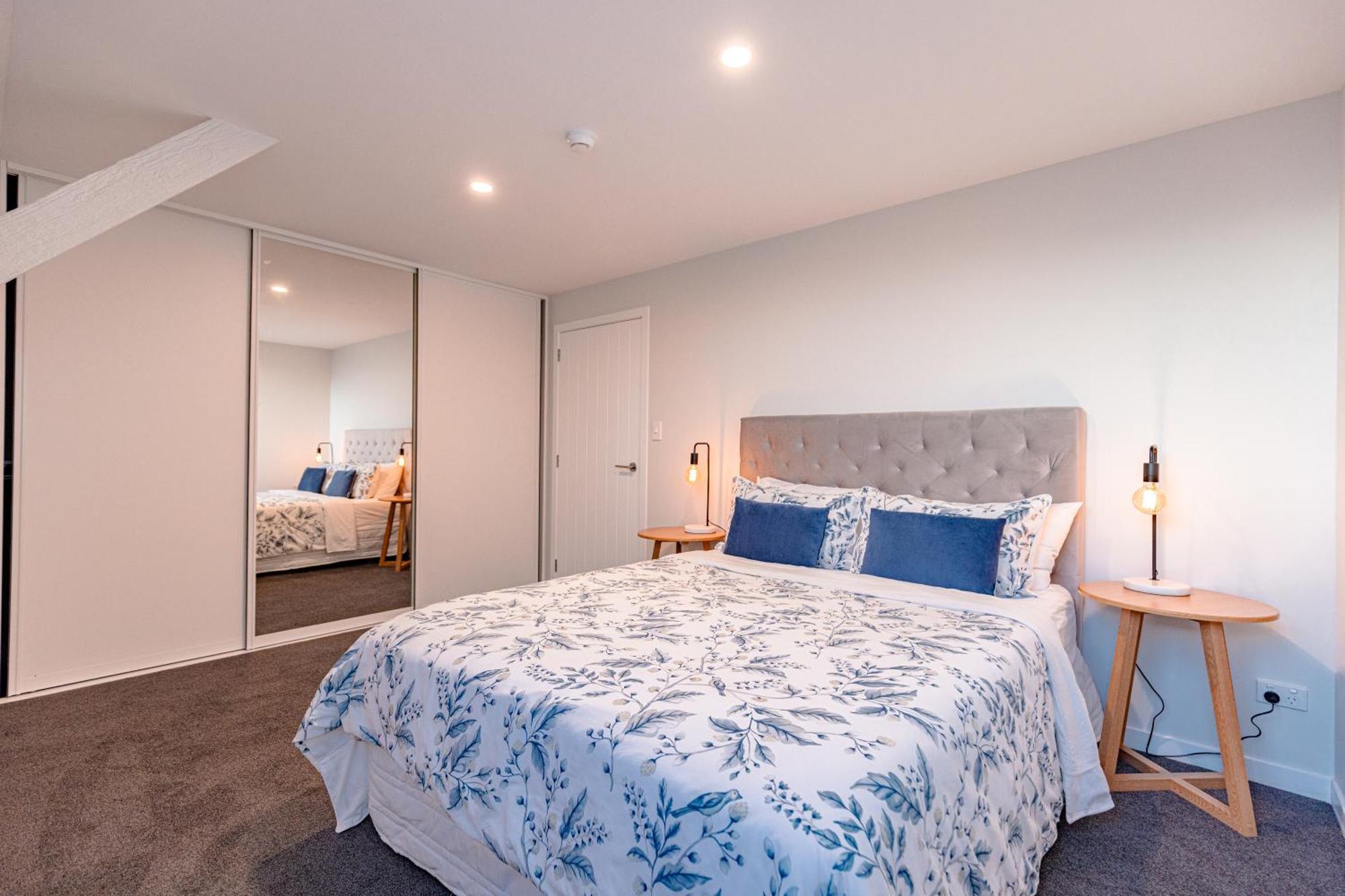 Johnston Apartments - Award-Winning Building, Your Unforgettable Stay 왕거누이 외부 사진